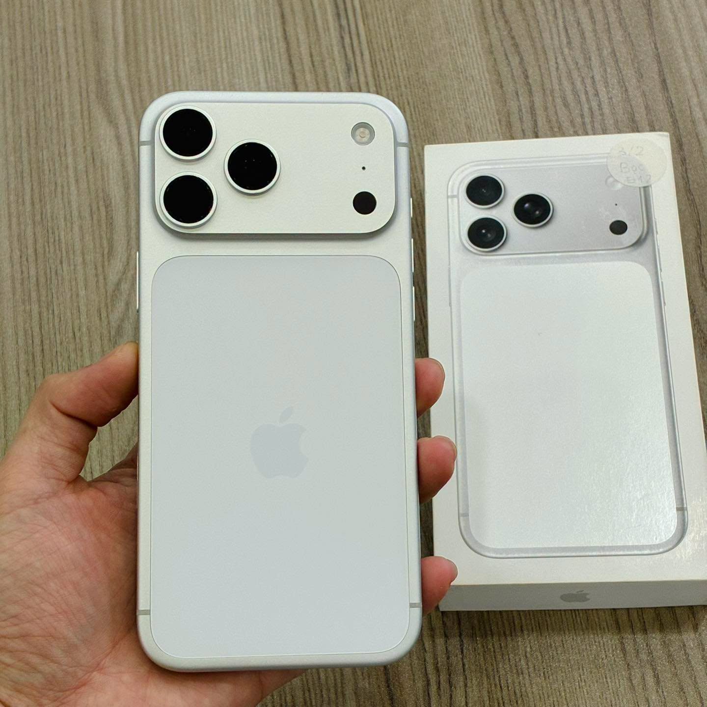 iPhone 17 Pro Max